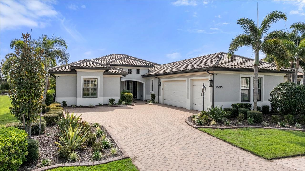 16316 Castle Park Ter., Lakewood Ranch, FL 34202