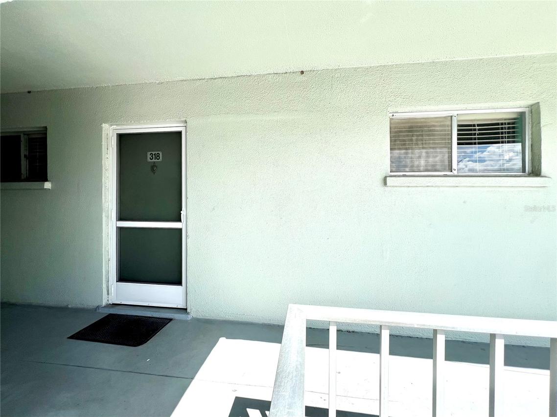 3463 Bee Ridge Rd. #318, Sarasota, FL 34239