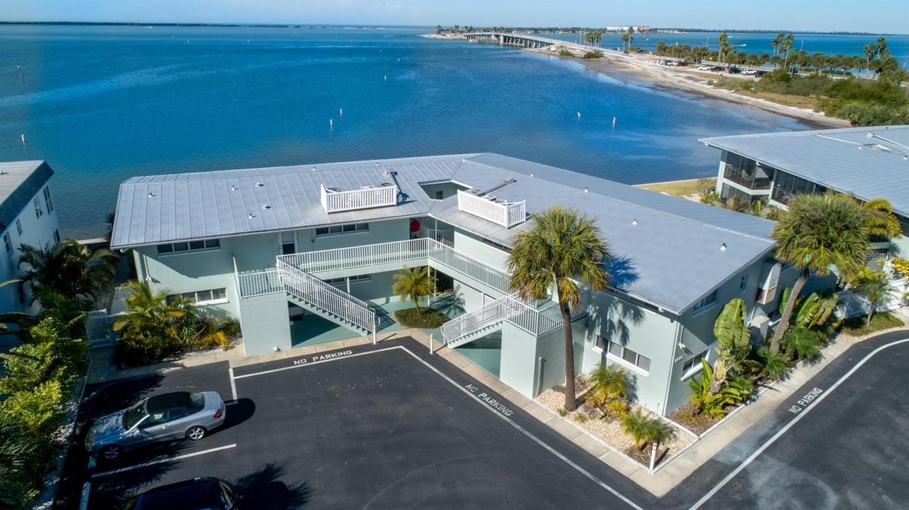 2566 Gary Cir. #5, Dunedin, FL 34698