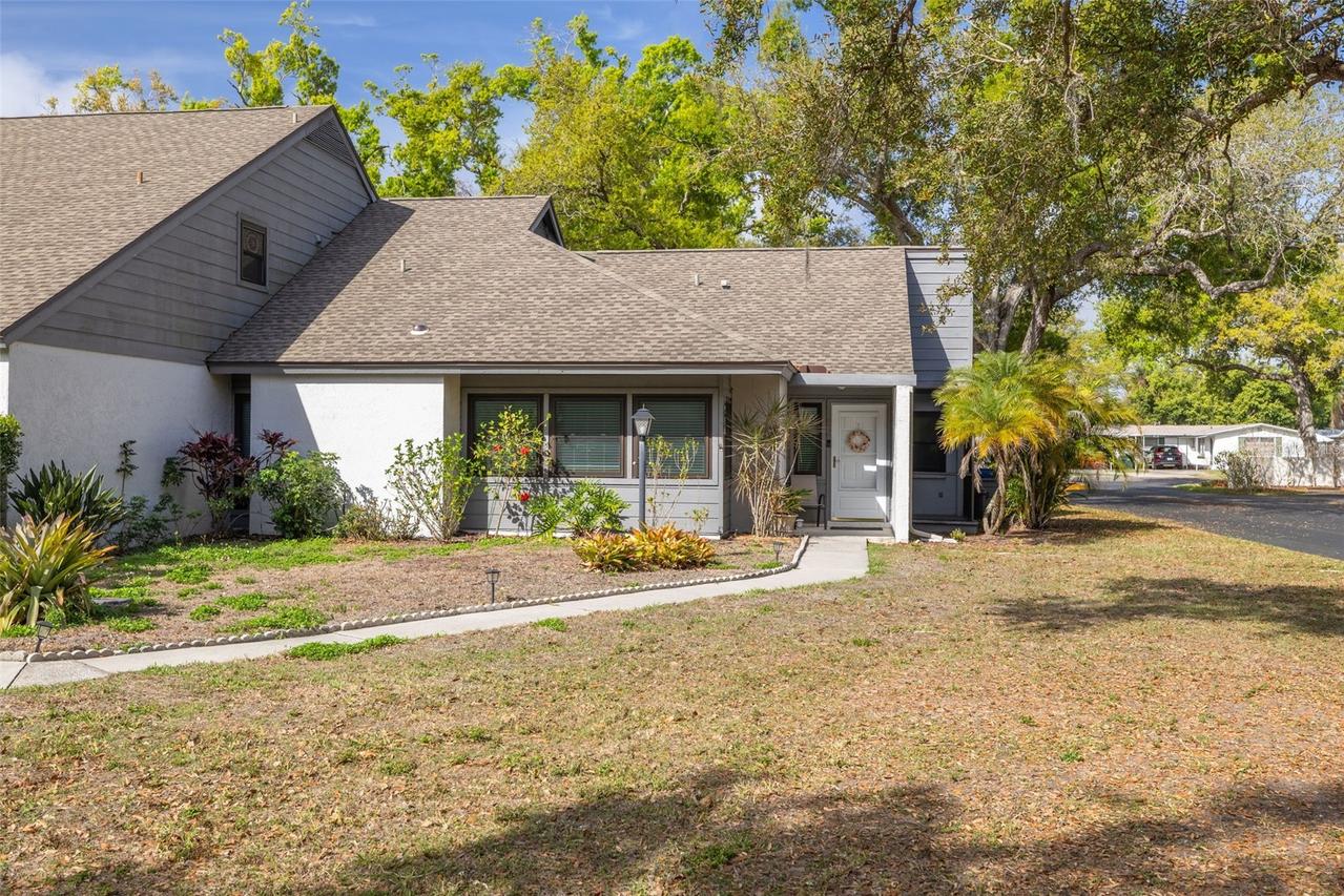 3210 Golden Eagle Ln., Sarasota, FL 34231