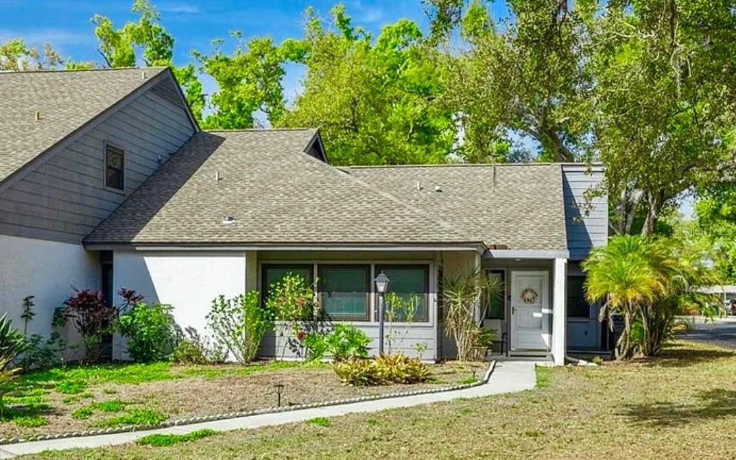 3210 Golden Eagle Ln., Sarasota, FL 34231