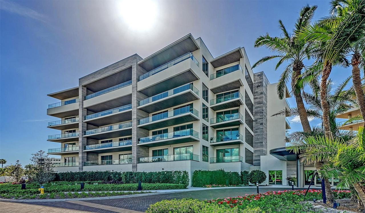 1581 Gulf Of Mexico Dr. #406, Longboat Key, FL 34228