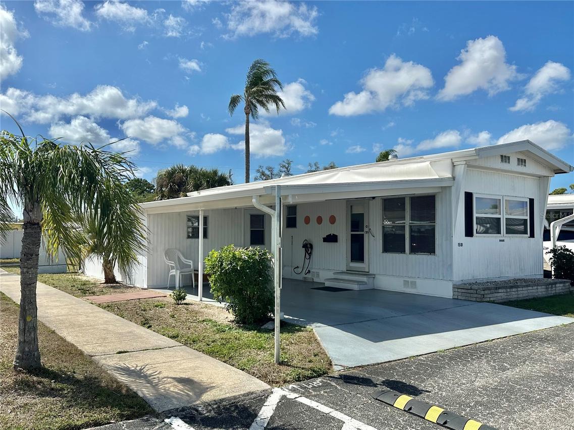 1501 25th Avenue Dr., Bradenton, FL 34205