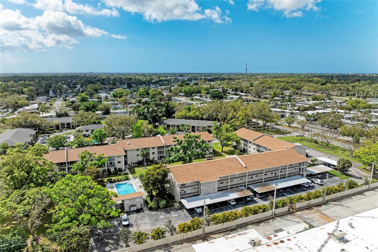 3983 Maceachen Blvd. #424, Sarasota, FL 34233