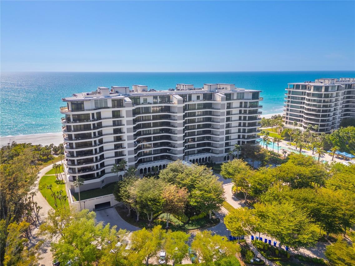 415 L Ambiance Dr. #A701, Longboat Key, FL 34228
