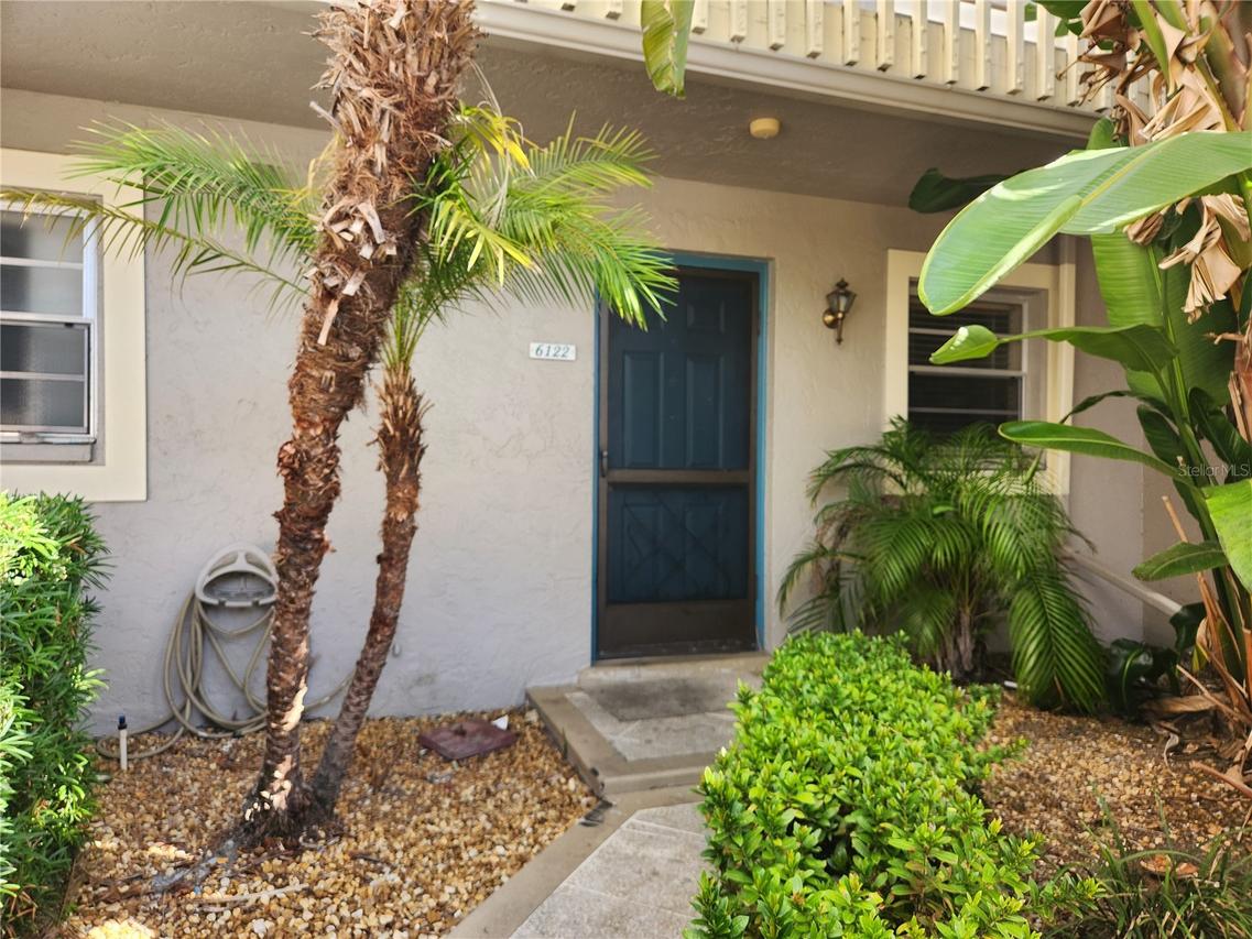 6122 7th Ave., Bradenton, FL 34209