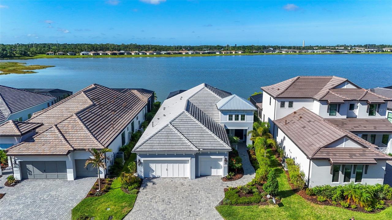 6353 Isla Del Ray Ave., Sarasota, FL 34240