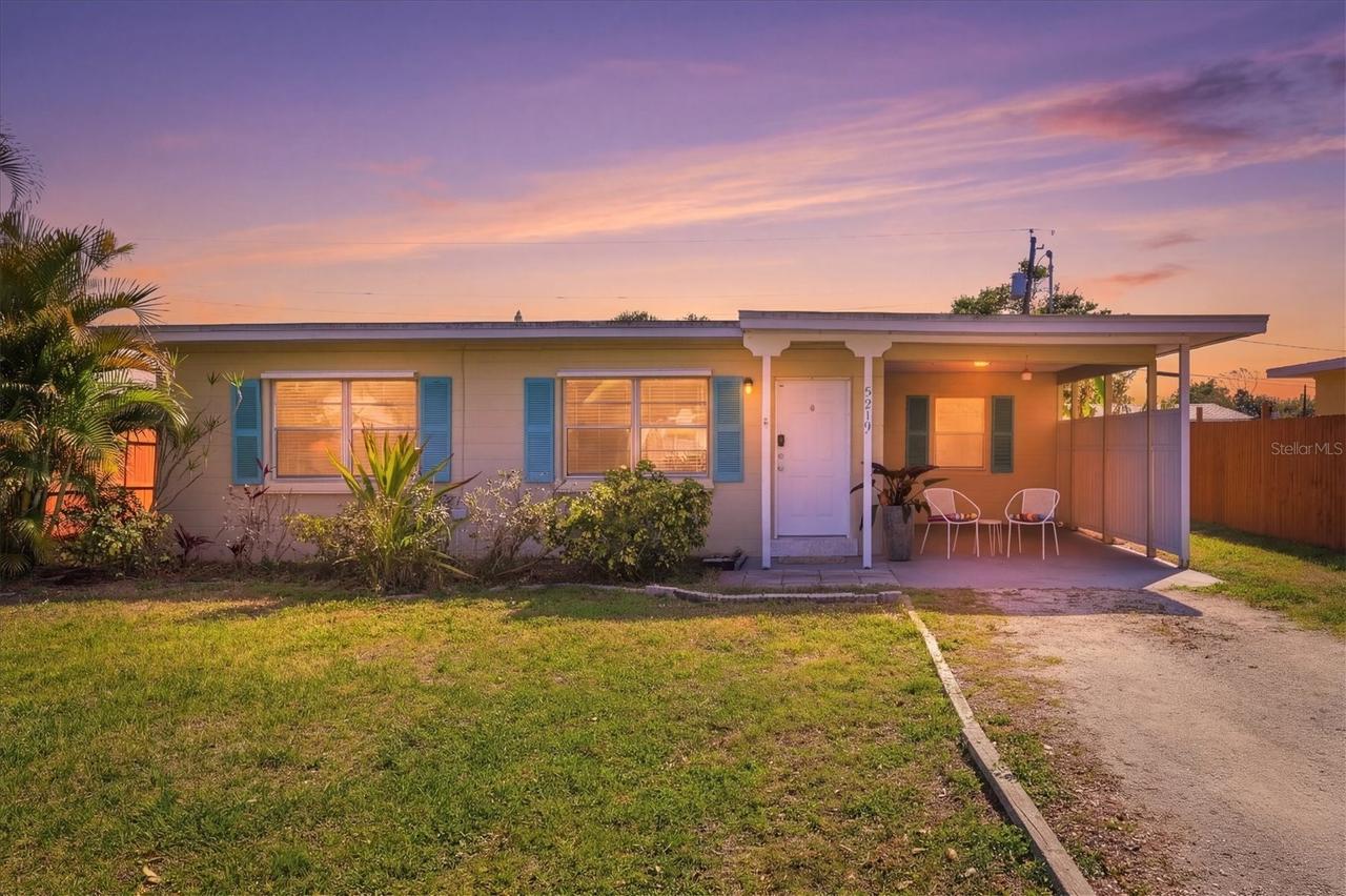 5919 Richard Pl., Sarasota, FL 34231