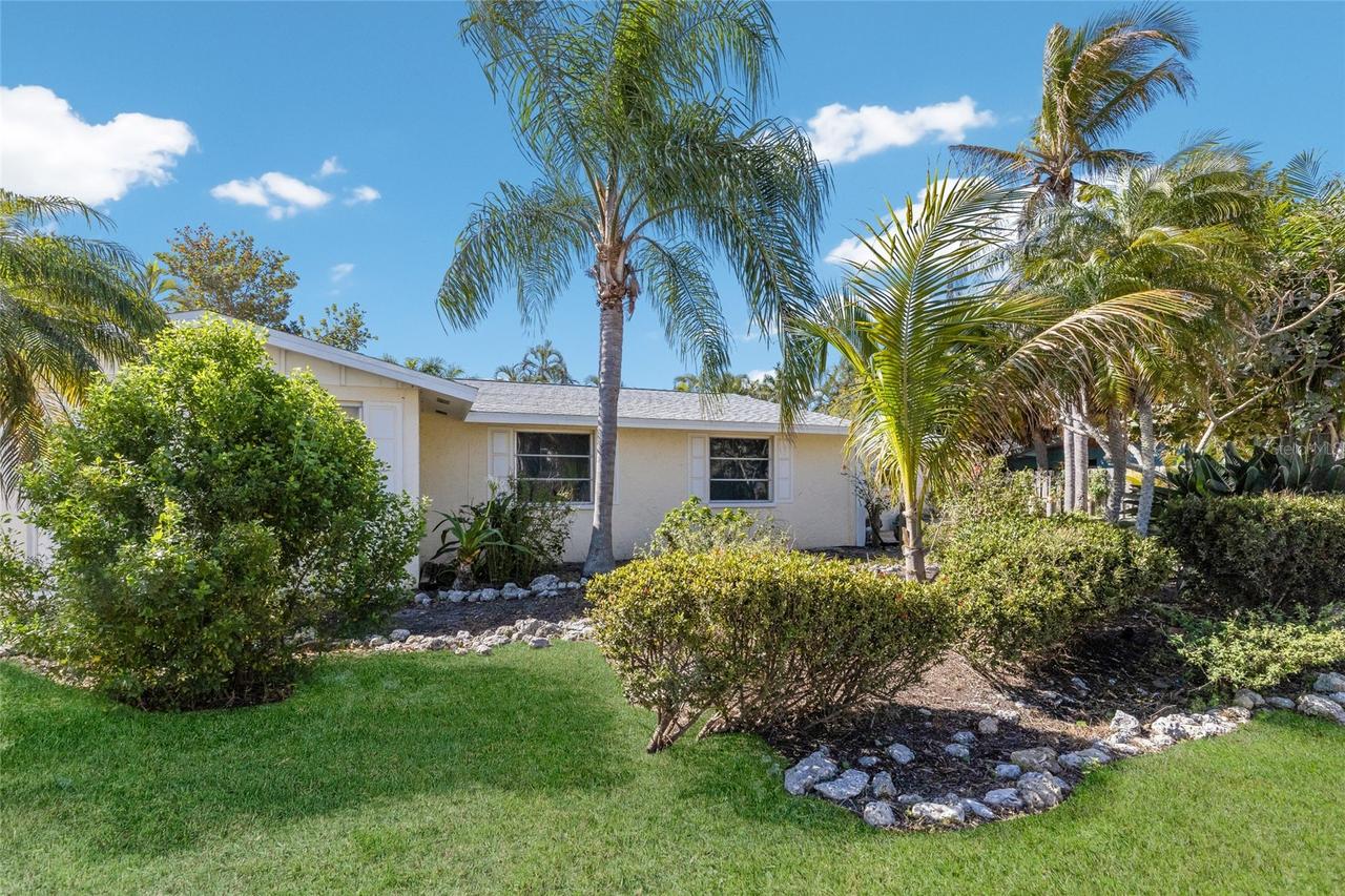 309 57th St., Holmes Beach, FL 34217