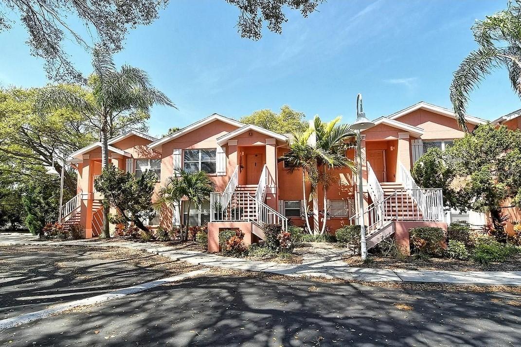 5450 Longwood Run Blvd. #202, Sarasota, FL 34243