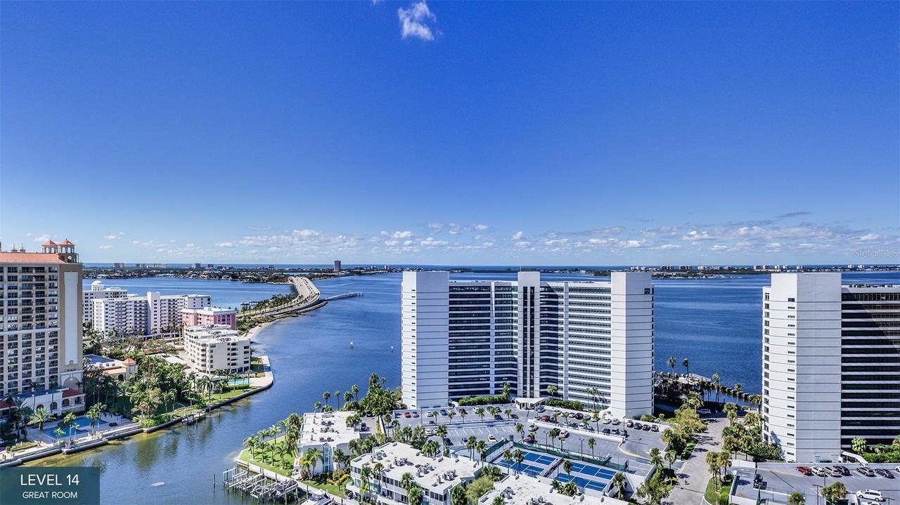 555 Quay Cmns #1402, Sarasota, FL 34236