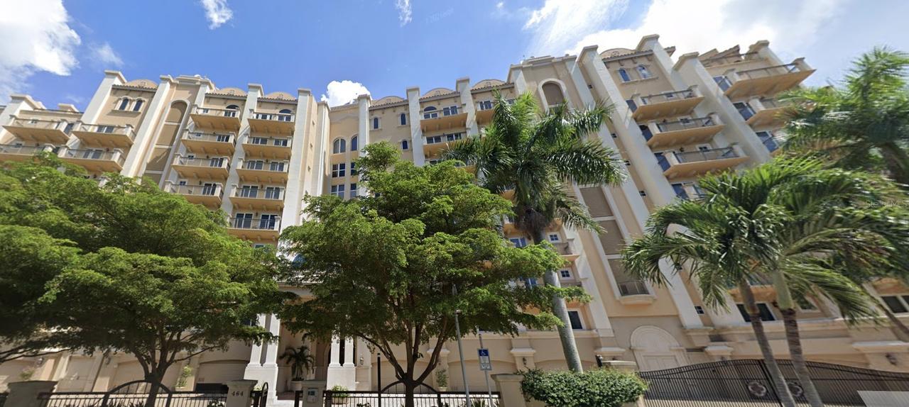 464 Golden Gate Point #703, Sarasota, FL 34236