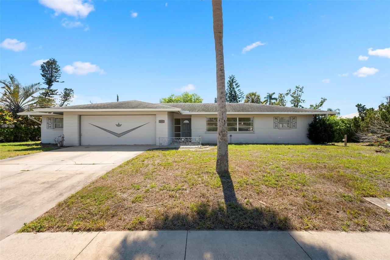 3052 Webber St., Sarasota, FL 34239