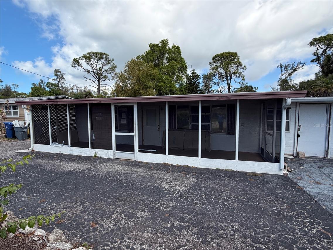 222 W Wentworth St., Englewood, FL 34223