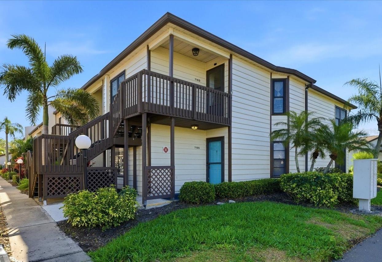 7165 28th Ave., Bradenton, FL 34209