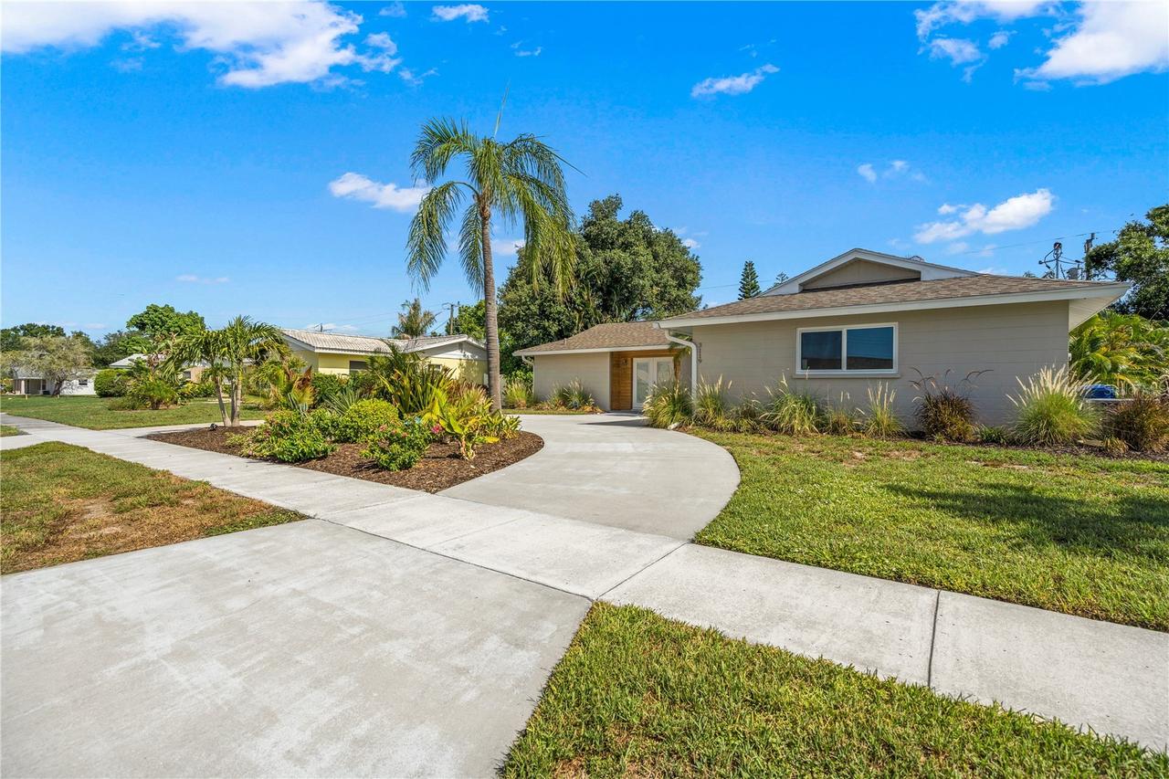 3119 Lockwood Ter., Sarasota, FL 34231