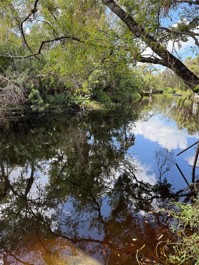 673 S Moon Dr., Venice, FL 34292