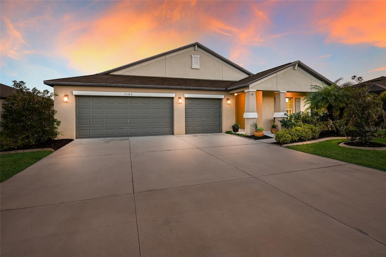 5109 Olano St., Palmetto, FL 34221