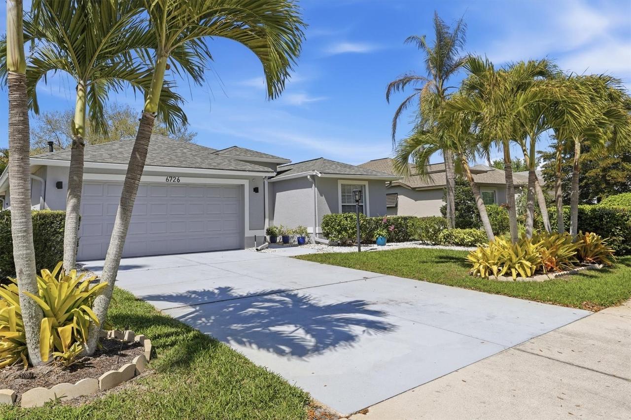6726 W Country Club Ln., Sarasota, FL 34243