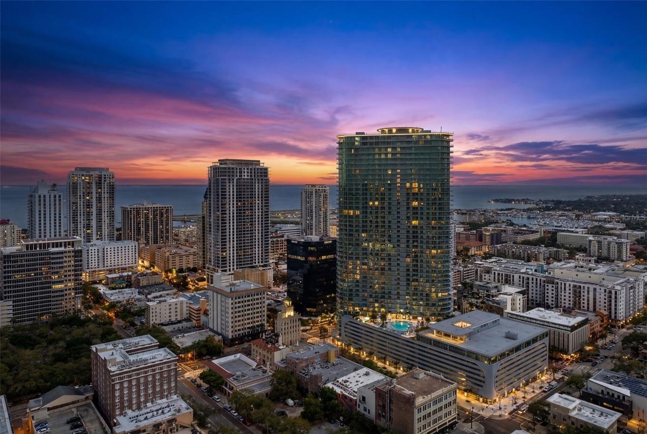 400 Central Ave. #1405, St Petersburg, FL 33701