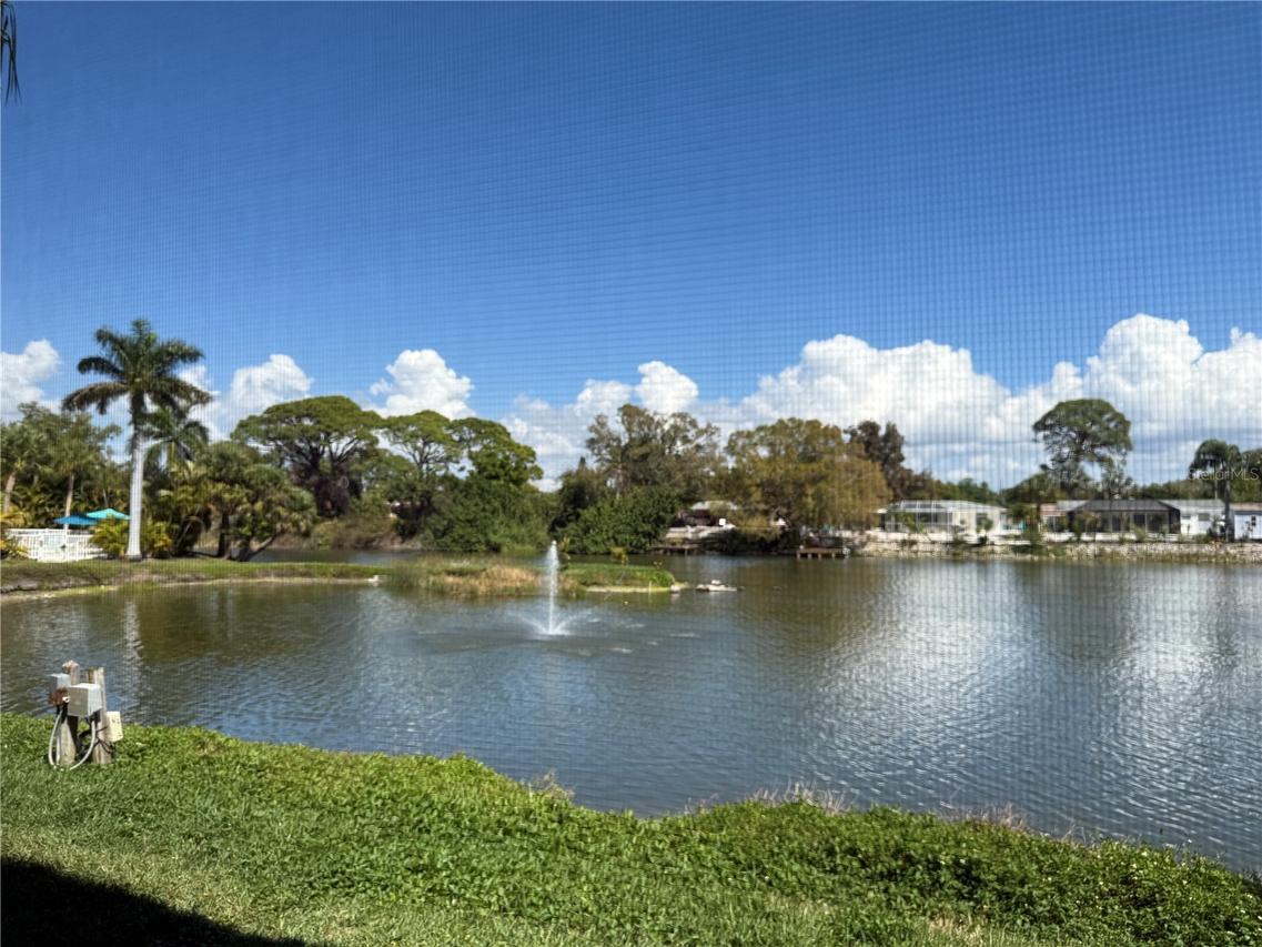 5547 Ashton Lake Dr., Sarasota, FL 34231