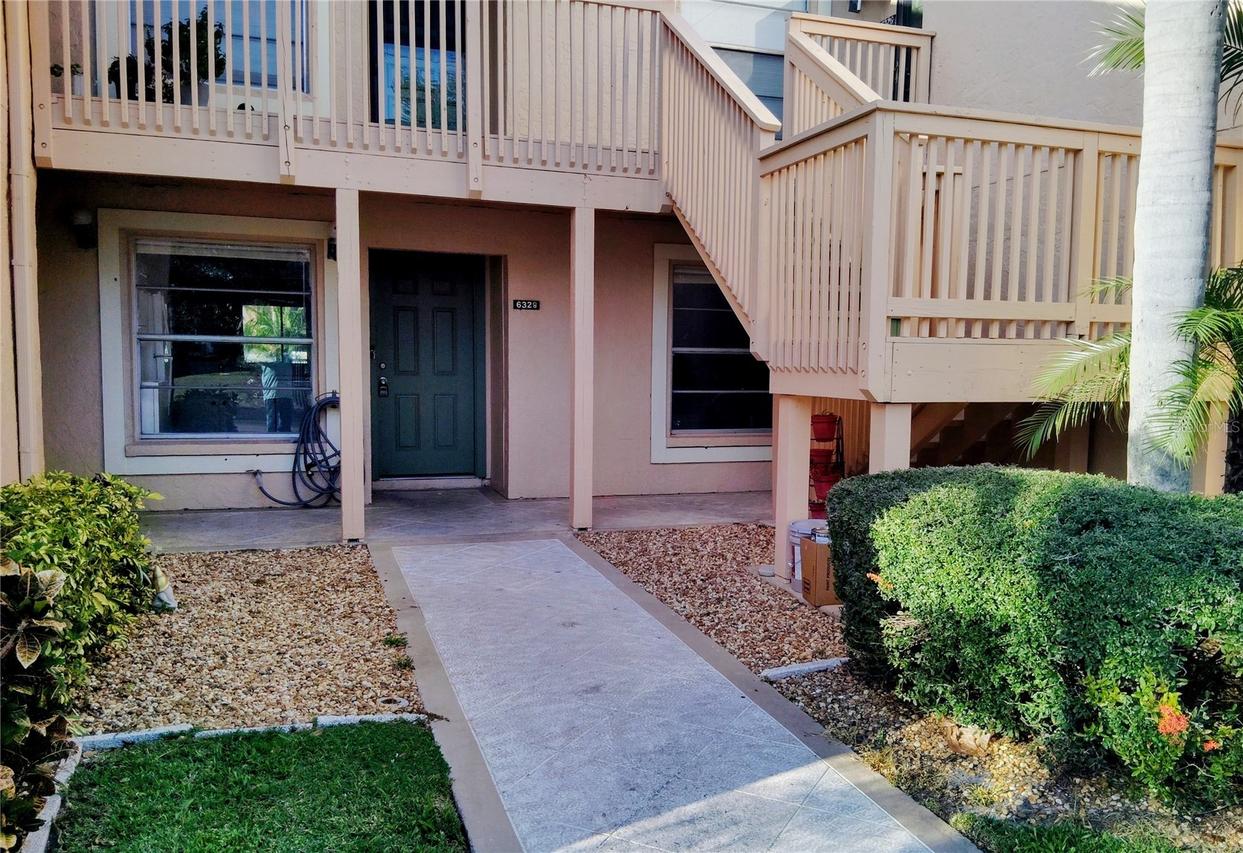 6328 7th Ave., Bradenton, FL 34209