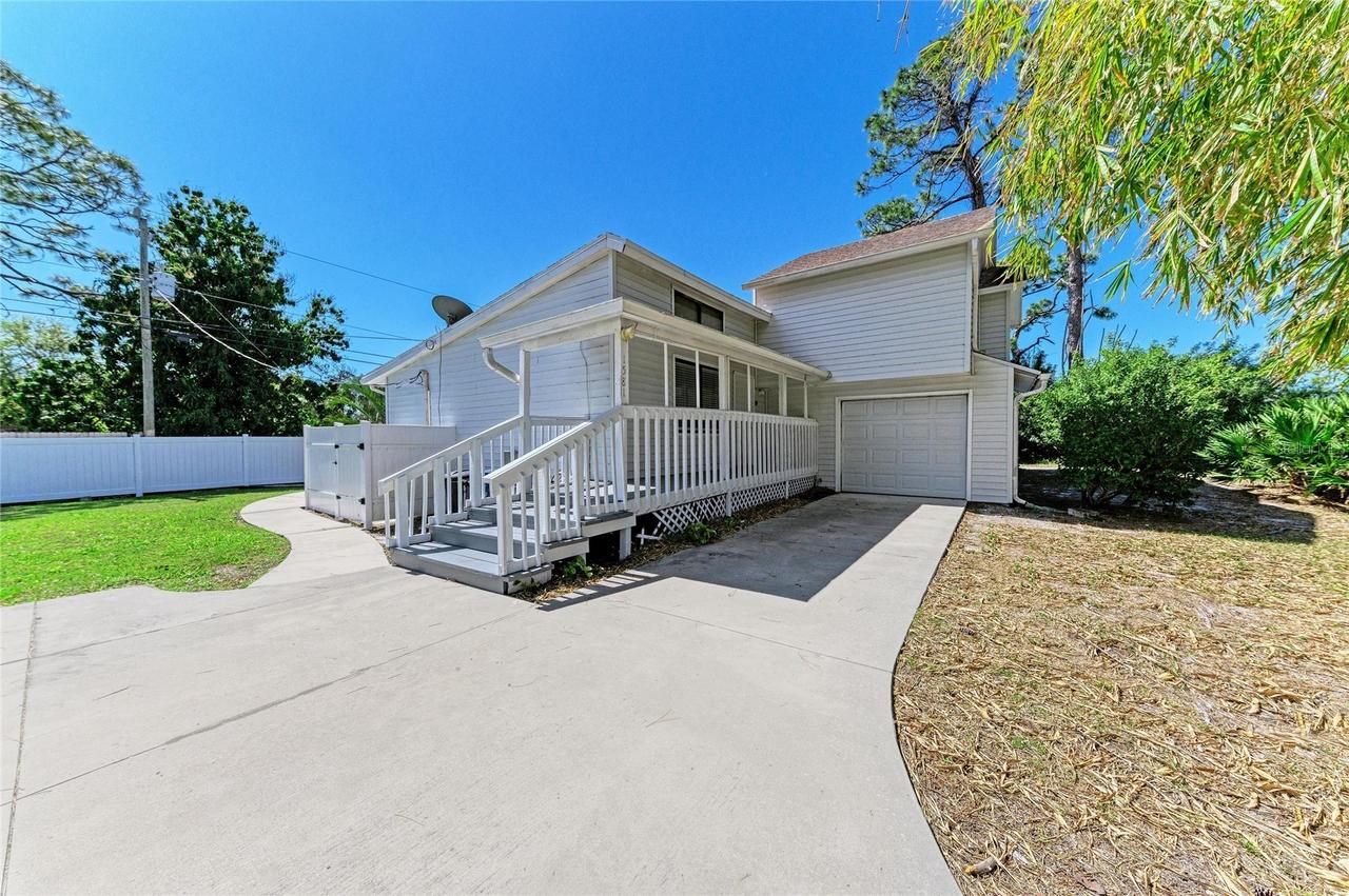 1581 Royal Rd., Venice, FL 34293