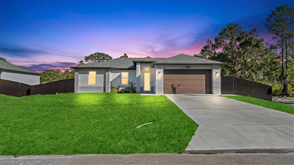 761 Silverstar Ave., Lehigh Acres, FL 33974