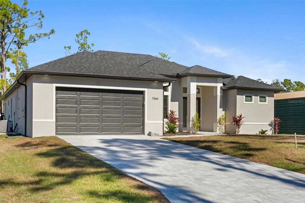 1566 Knotty Pine Ave., North Port, FL 34288