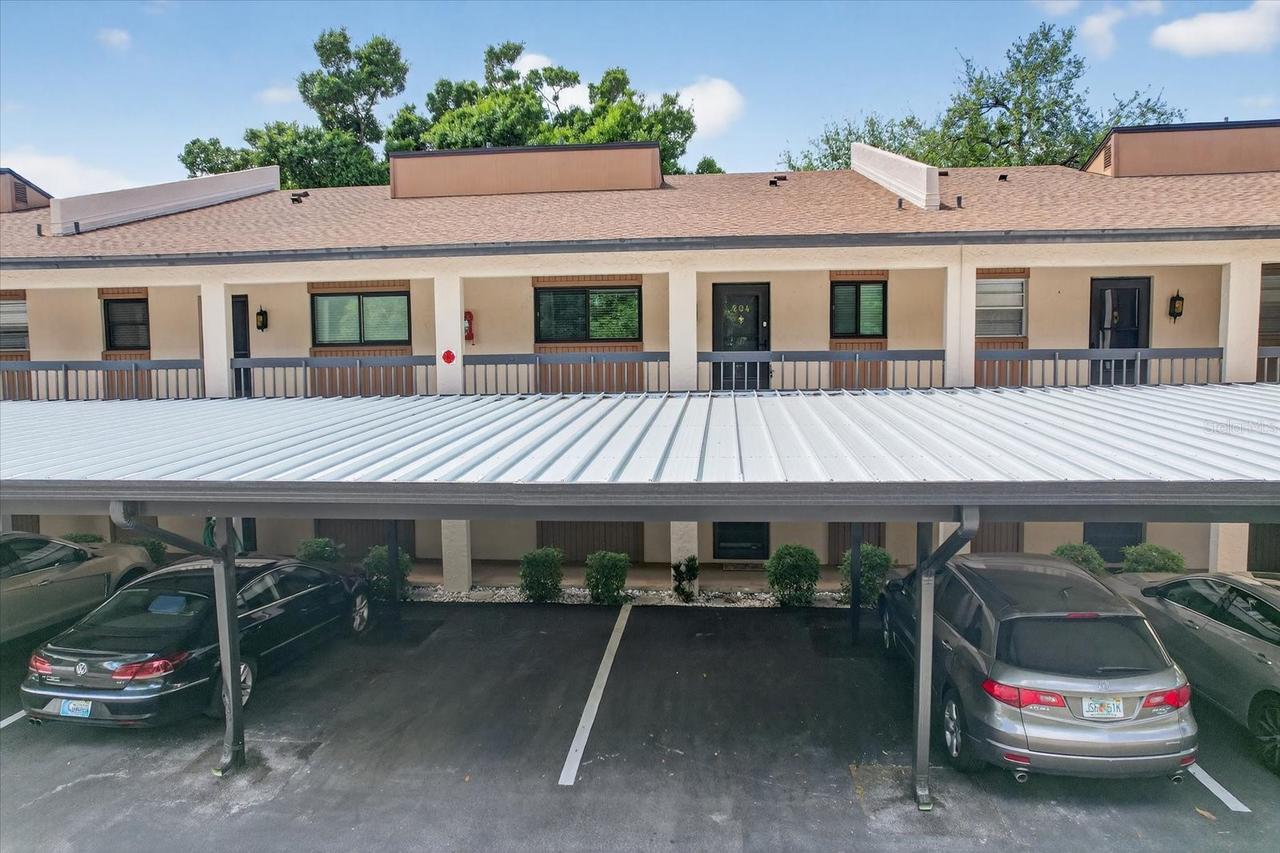 2522 Clubhouse Dr. #204, Sarasota, FL 34232