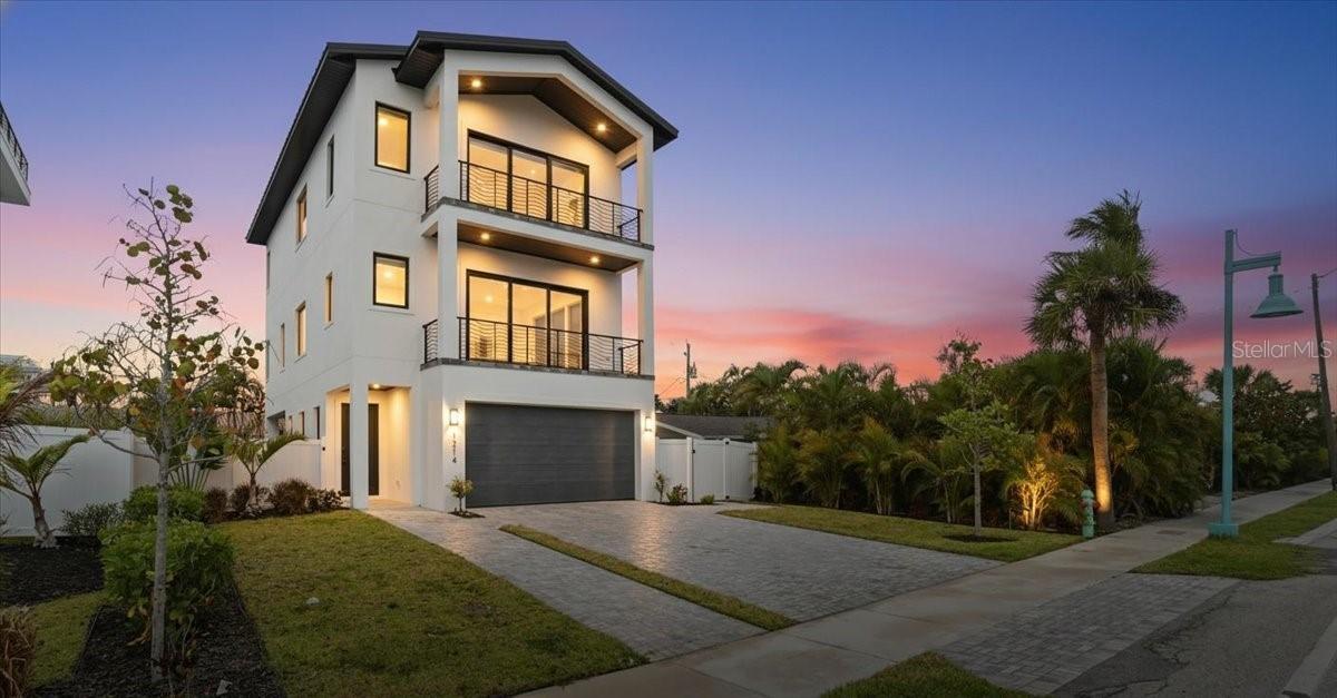 1214 Gulf Blvd., Englewood, FL 34223