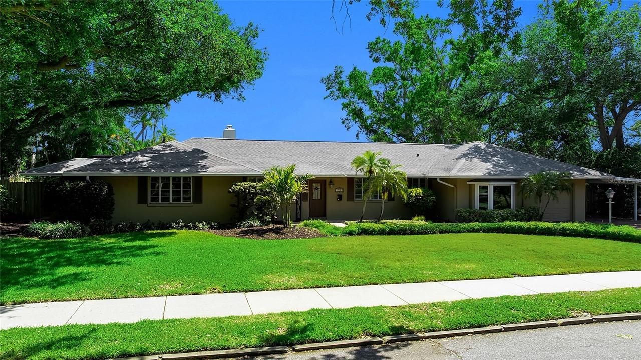 1714 South Dr., Sarasota, FL 34239