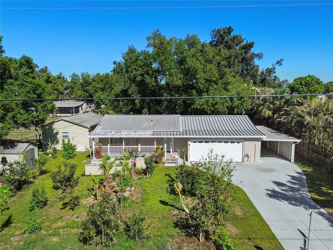 2303 45th St., Bradenton, FL 34208