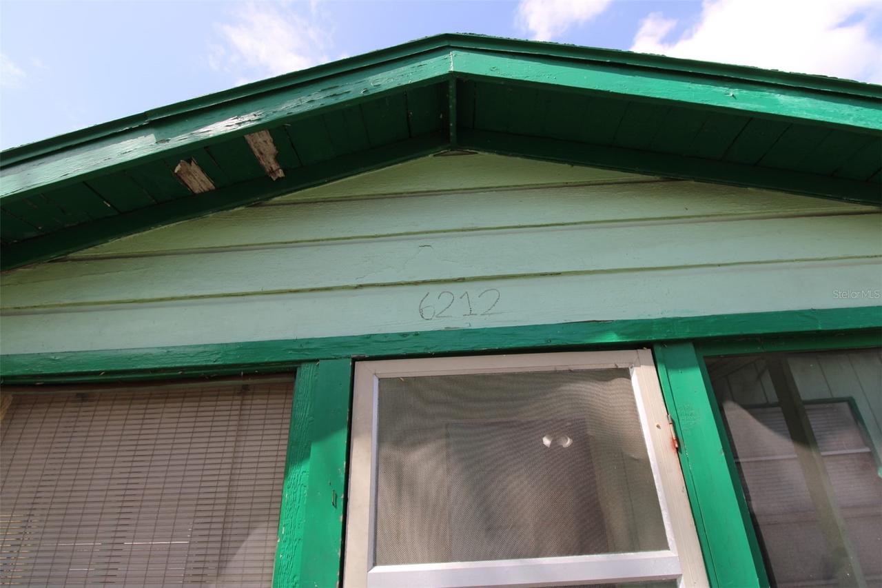 6212 N 45th St., Tampa, FL 33610