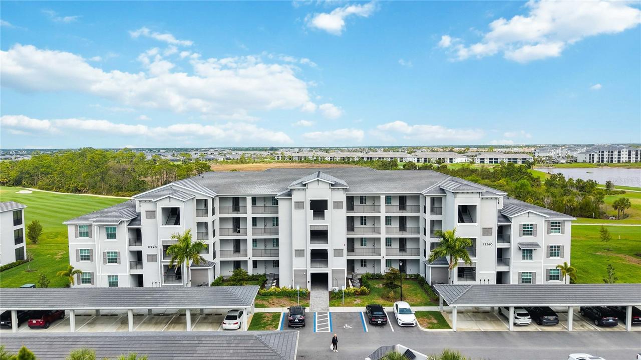 12240 Wellen Golf St. #208, Venice, FL 34293