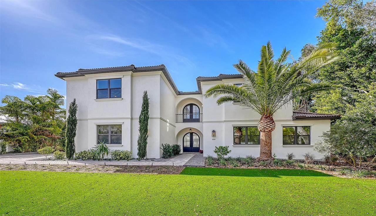 1850 Webber St., Sarasota, FL 34239