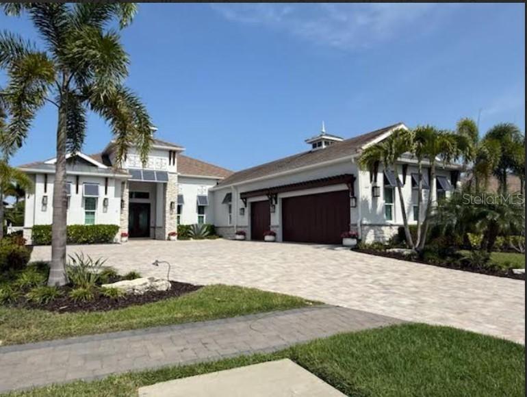 664 Regatta Way, Bradenton, FL 34208