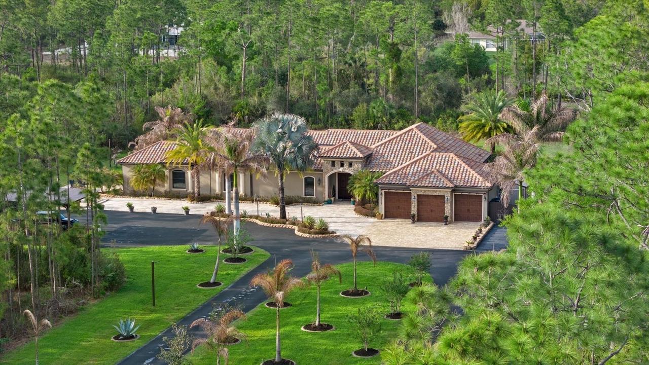 3604 Tropicaire Blvd., North Port, FL 34286