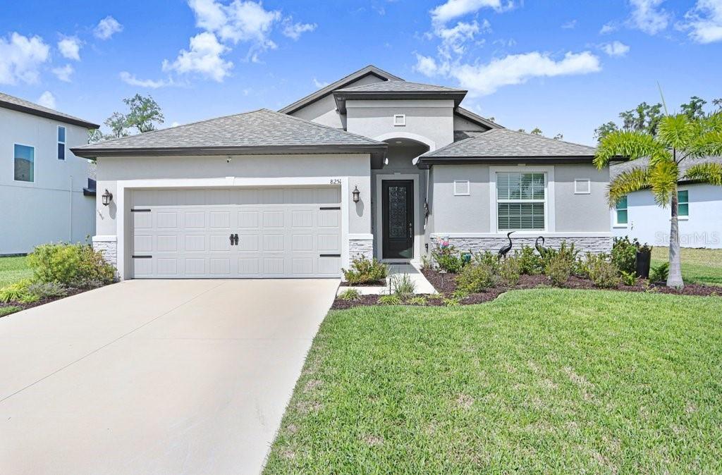 8251 Tea Olive Ter., Palmetto, FL 34221