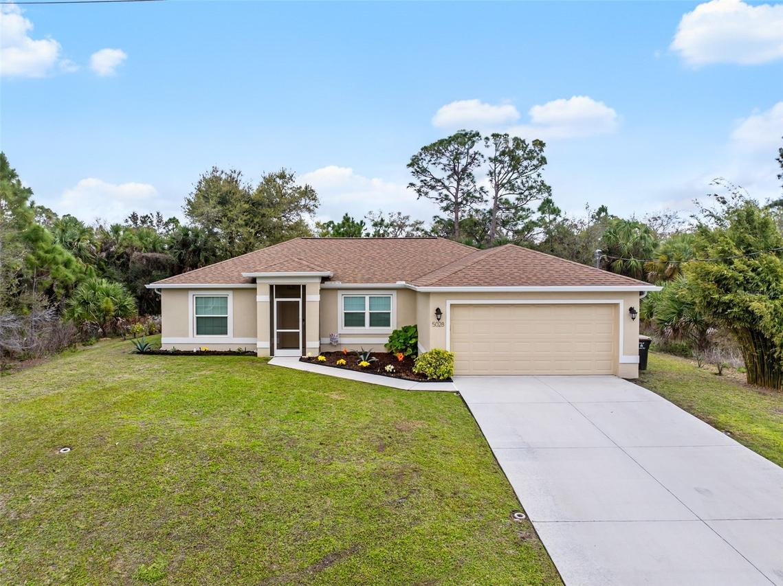 5028 Inverness St., North Port, FL 34288