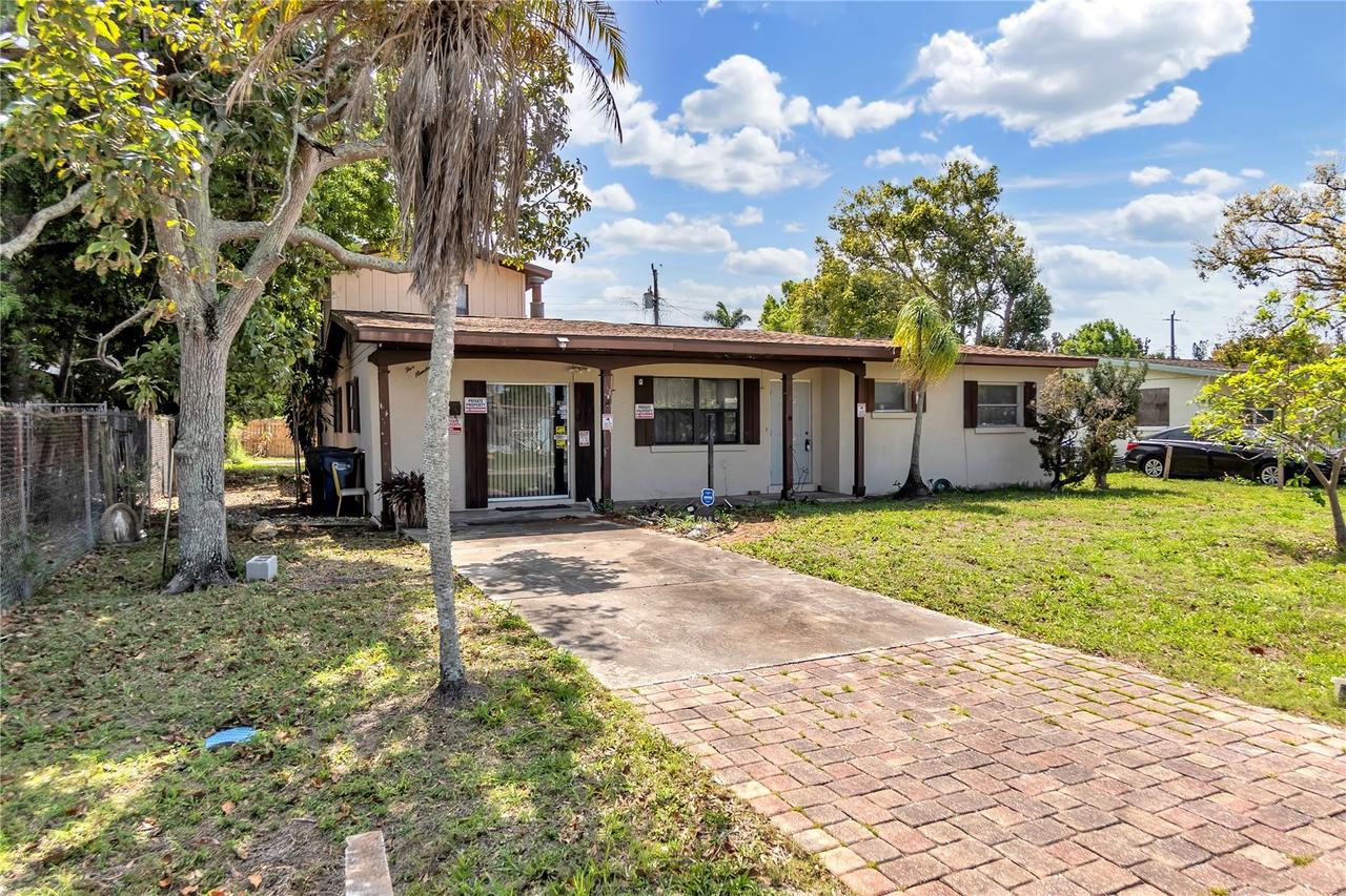 508 63rd Avenue Dr., Bradenton, FL 34207