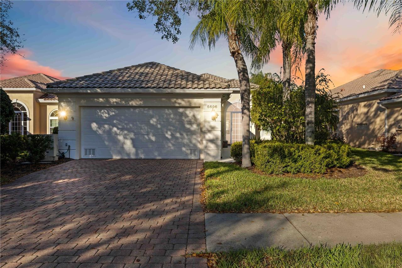 5696 Ferrara Dr., Sarasota, FL 34238