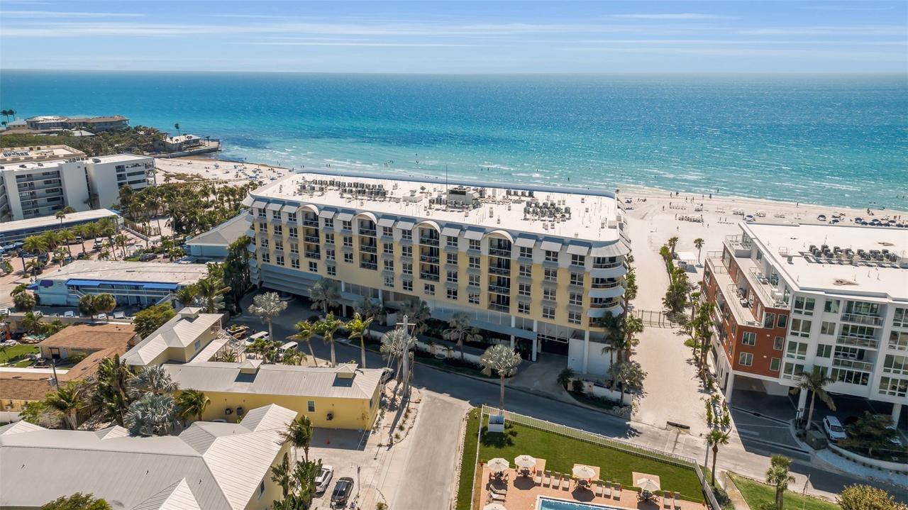 915 Seaside Dr. #310, Sarasota, FL 34242