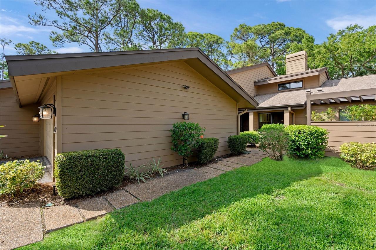 4737 Chandlers Forde #14, Sarasota, FL 34235