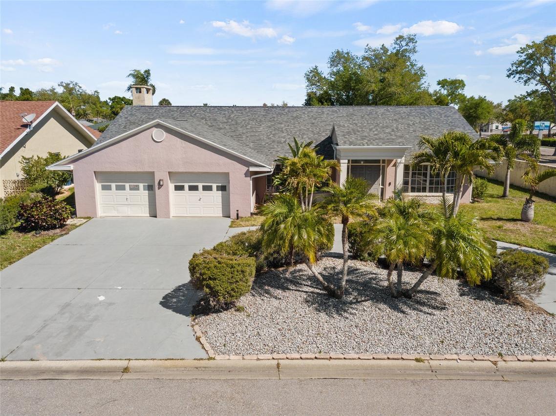 1009 Kings Ct., Venice, FL 34293