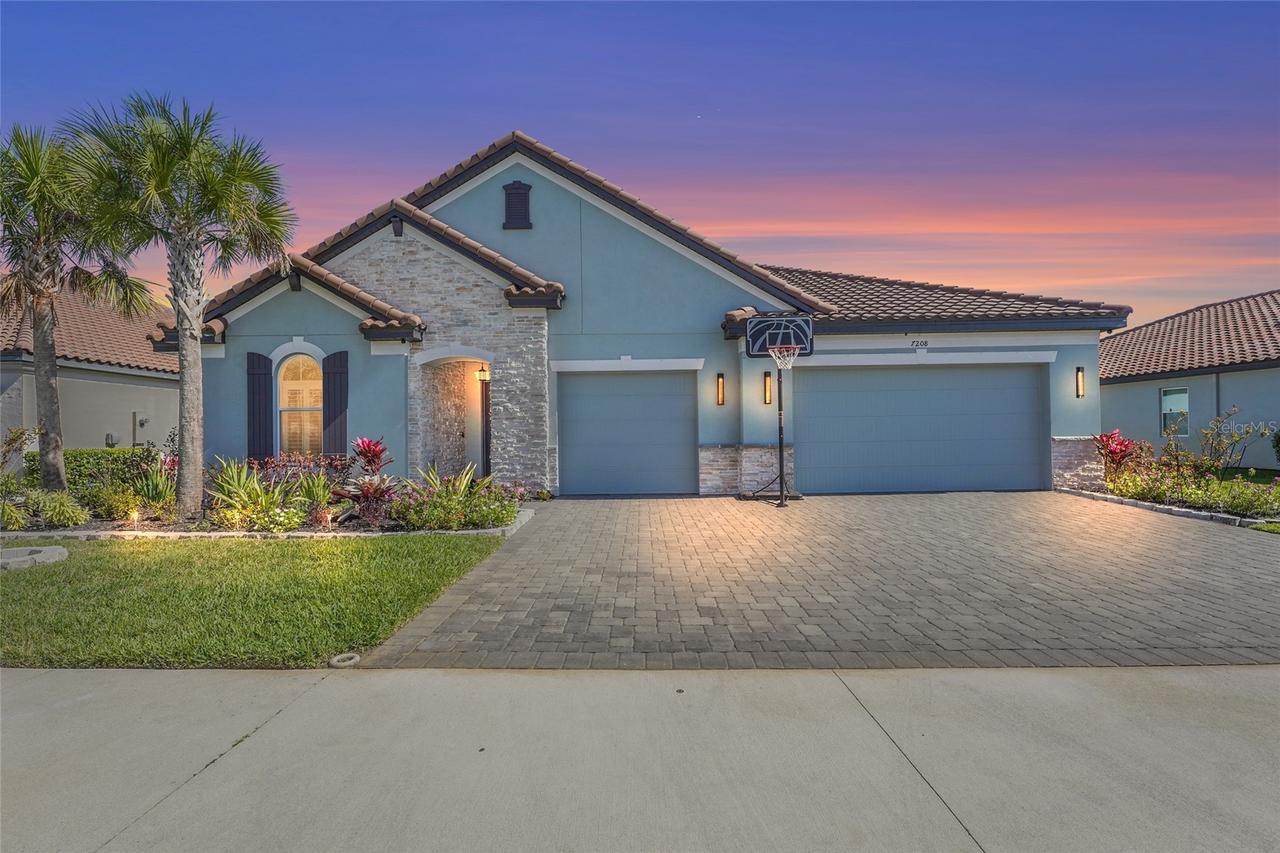 7208 Great Egret Blvd., Sarasota, FL 34241