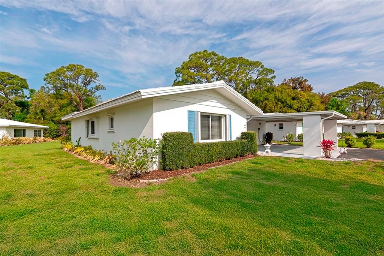 1807 University Pl. #151, Sarasota, FL 34235