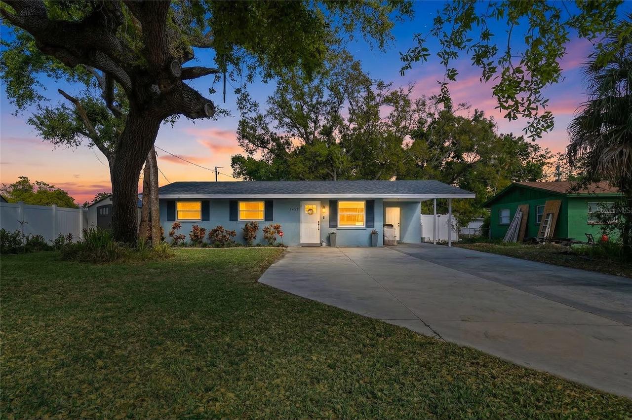 3457 Lalani Blvd., Sarasota, FL 34232