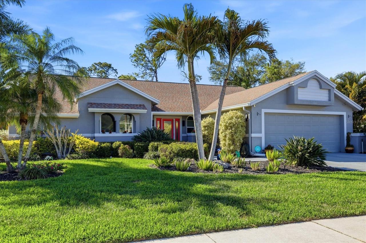 3746 Surrey Ln., Sarasota, FL 34235