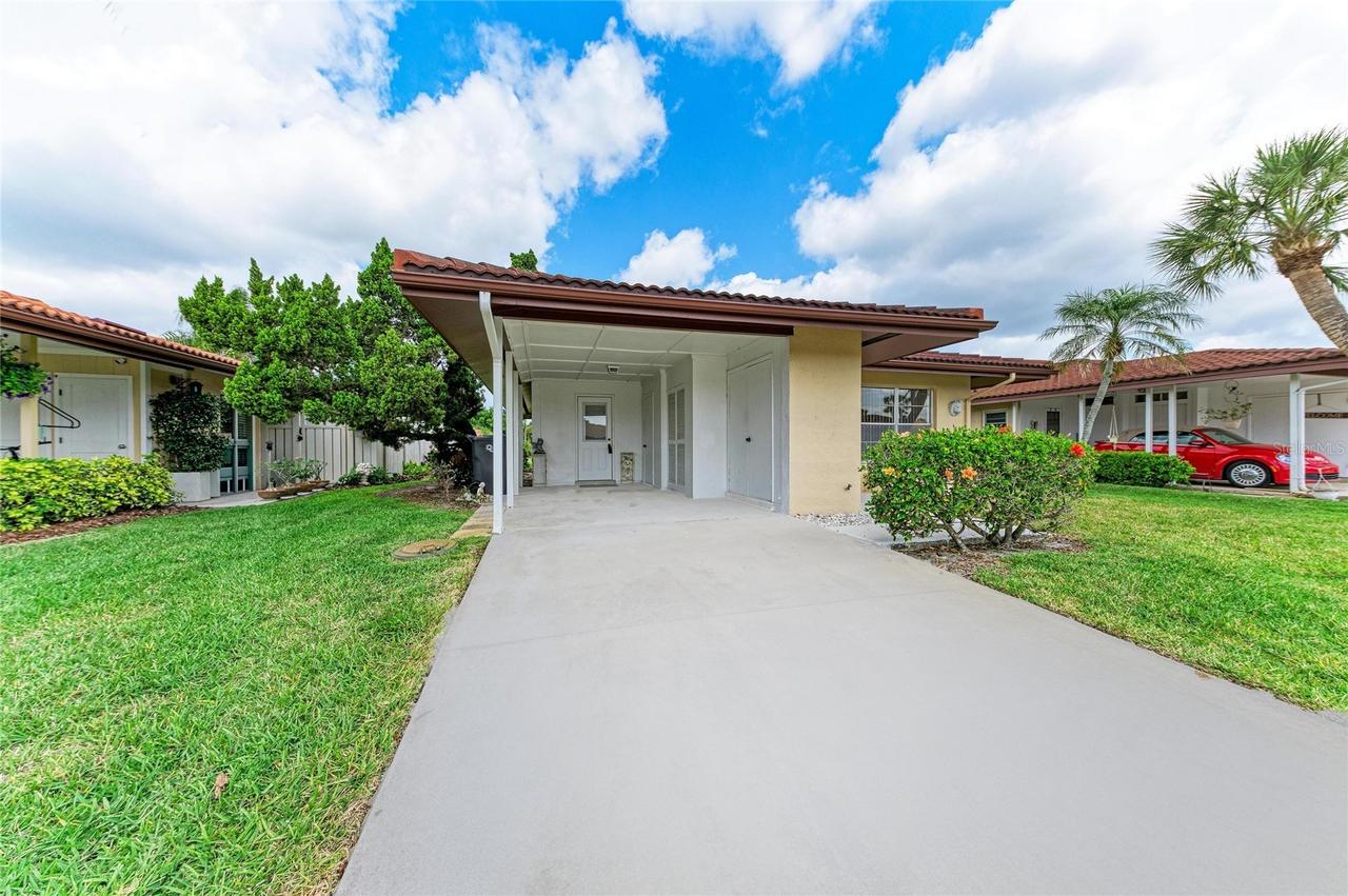 3303 Chicago Ave., Bradenton, FL 34207